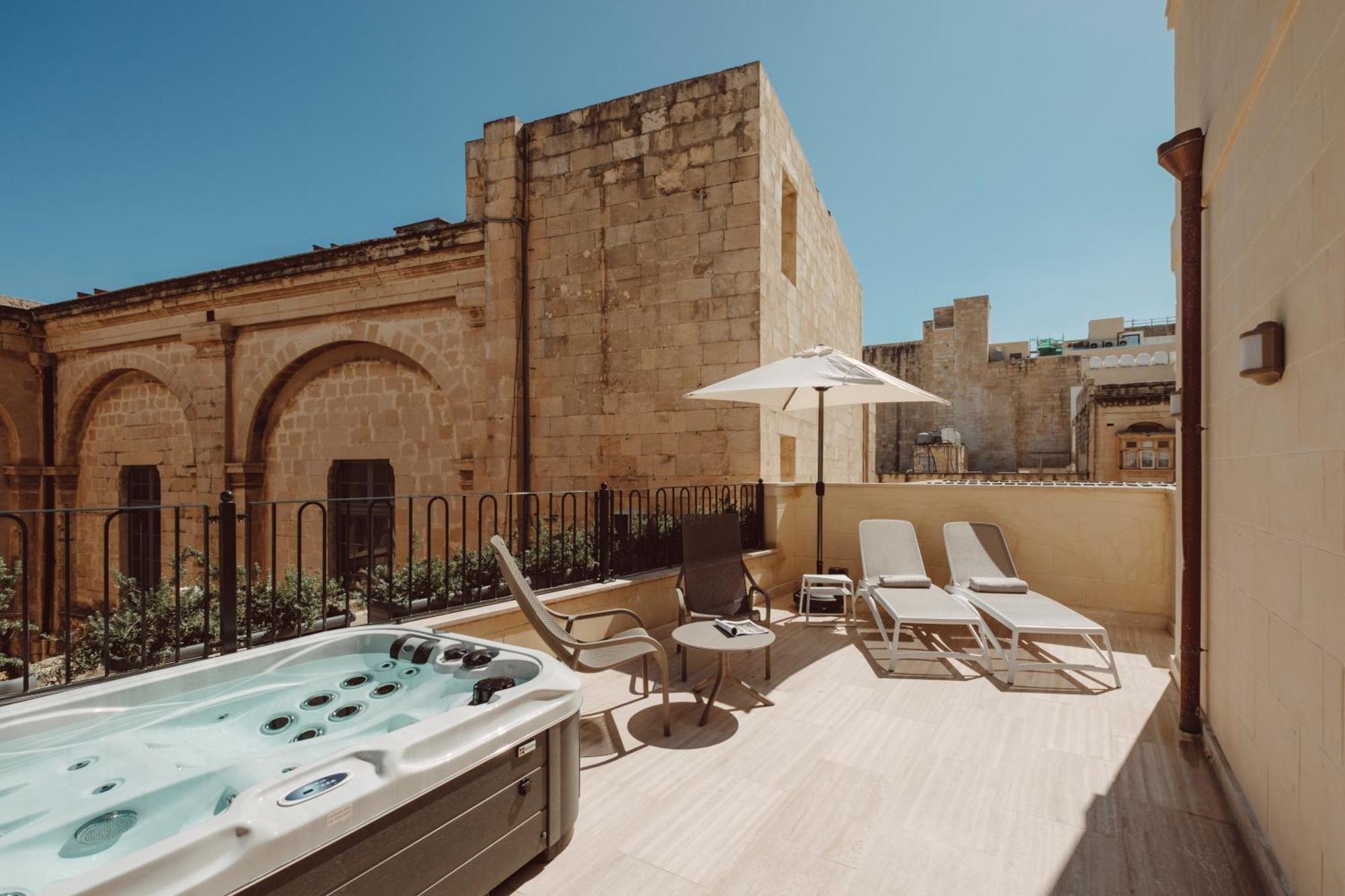 Hotel San Karlu Valletta Exteriér fotografie